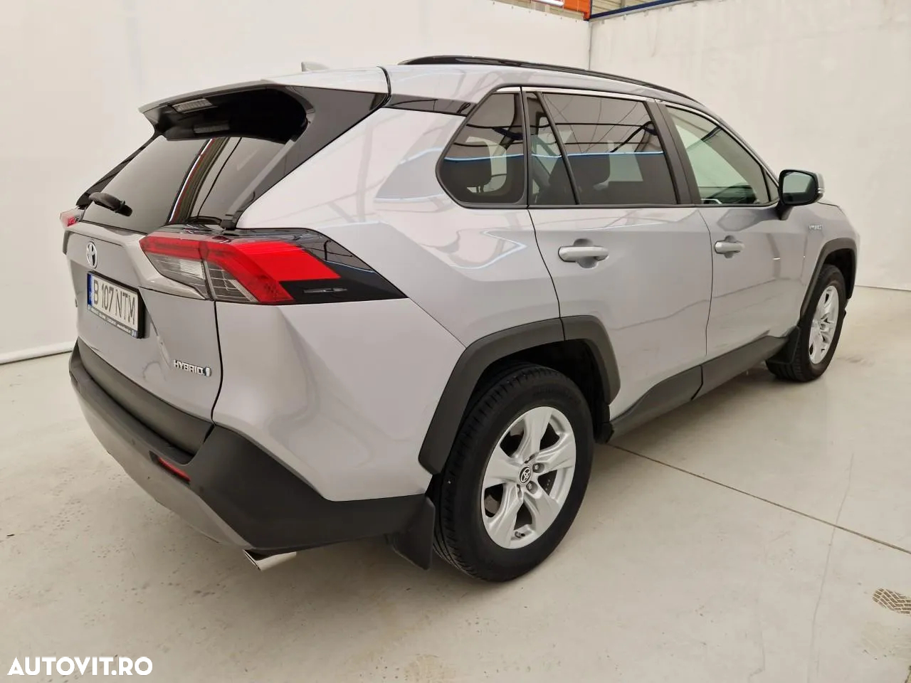 Toyota RAV4 2.5 Hybrid VVT-iE 4x2 Dynamic - 3