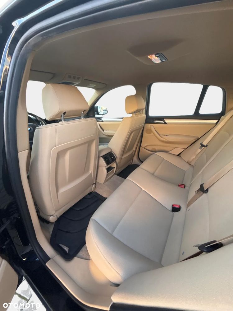 BMW X4 xDrive20i xLine - 10