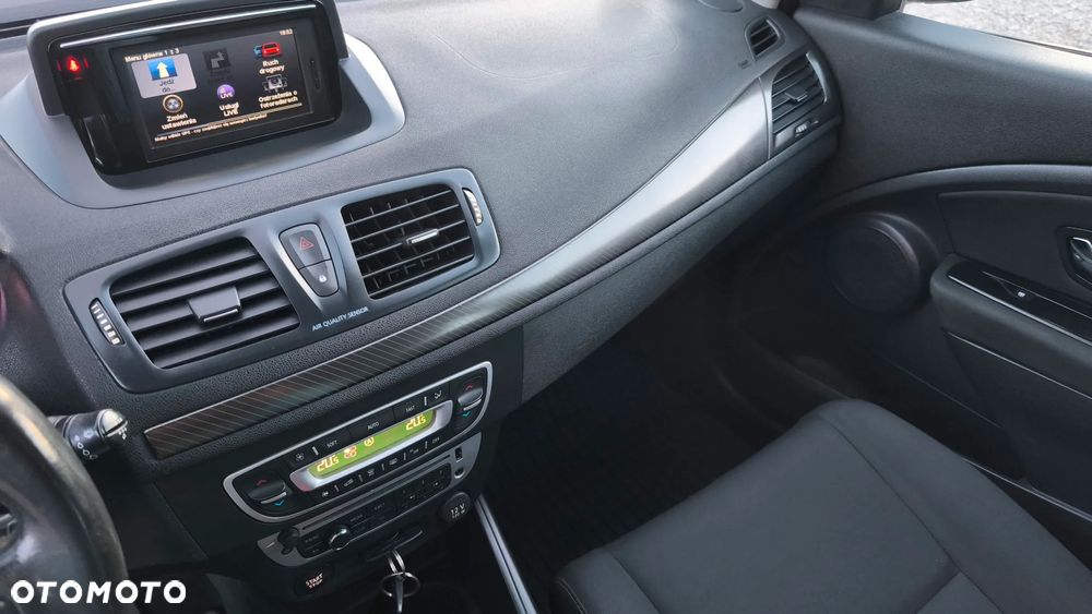 Renault Megane 1.6 16V 110 Paris - 10
