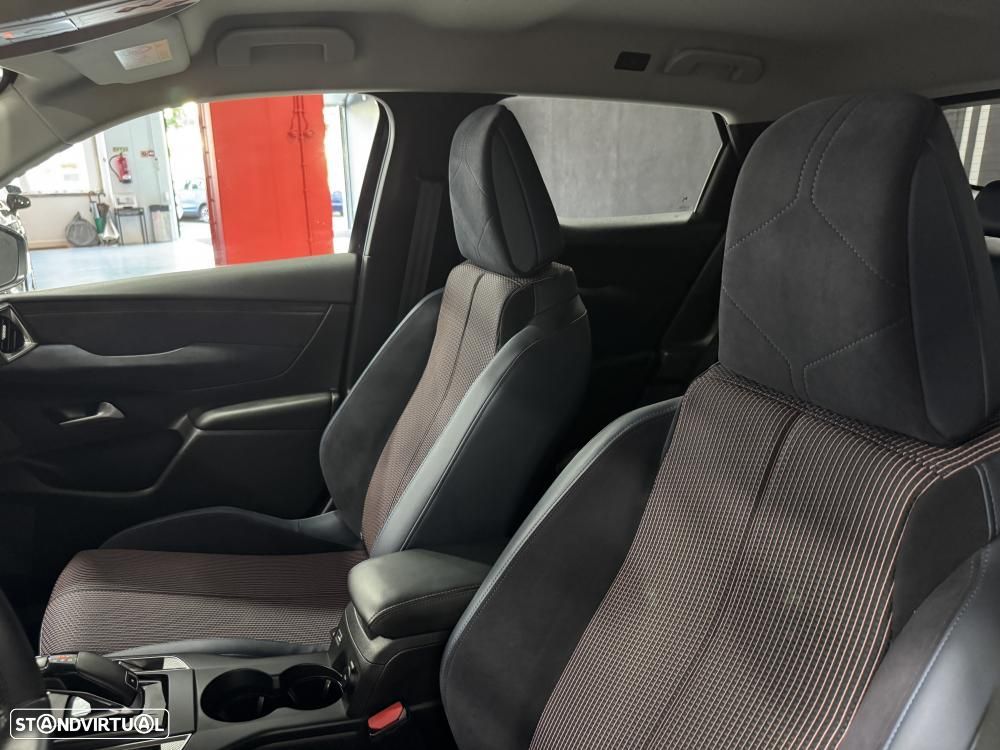 DS DS3 Crossback PureTech 130 Aut. INES DE LA FRESSANGE - 30