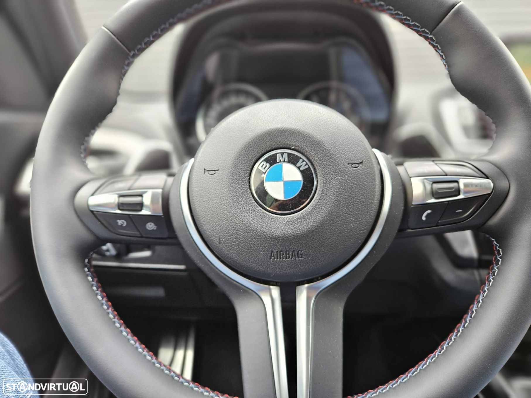 BMW 118 d Pack M Auto - 16