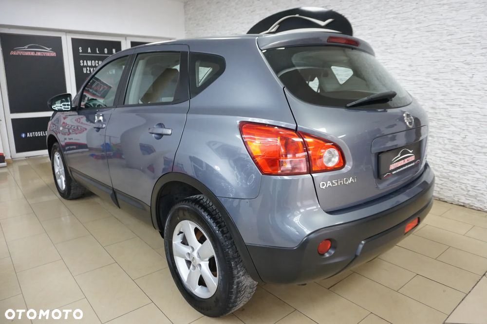 Nissan Qashqai 2.0 dCi DPF tekna - 10