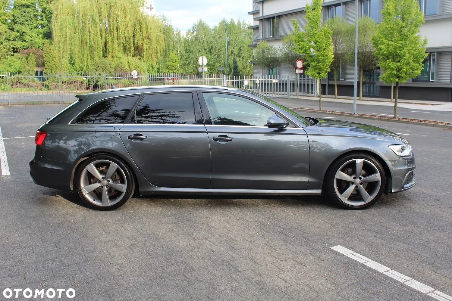 Audi A6 Avant 3.0 TDI DPF quattro S tronic sport selection - 11