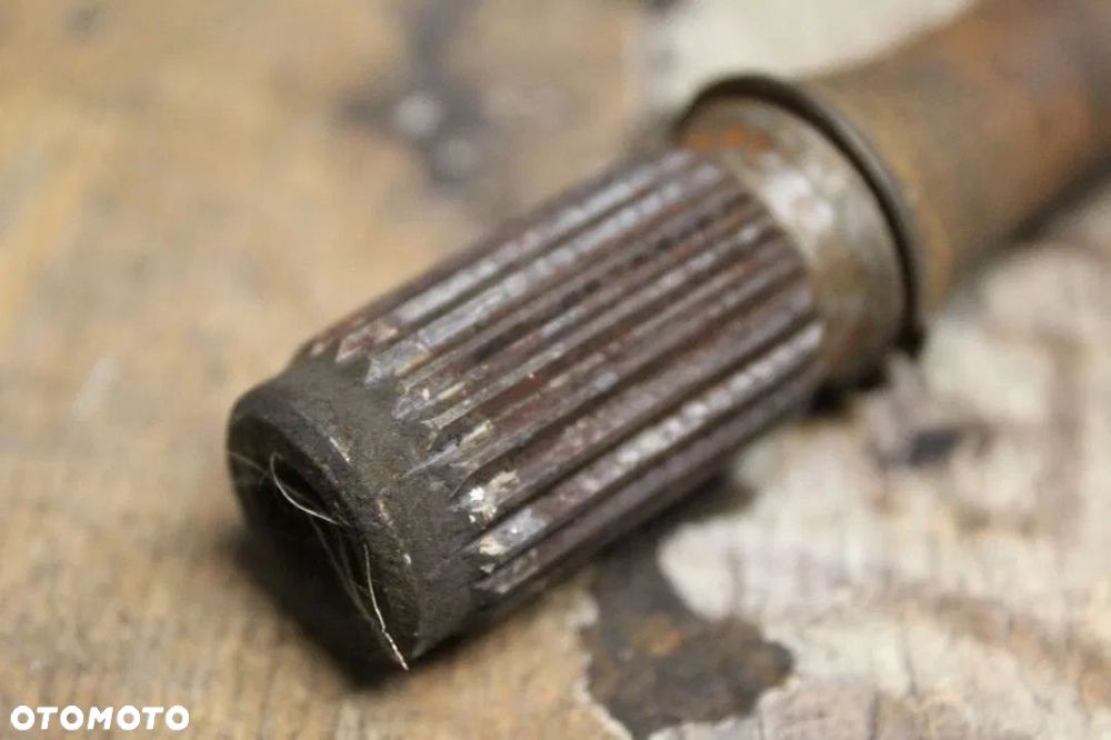 WAŁ KARDANA NAPĘDOWY FJR 1300 06r. - 3