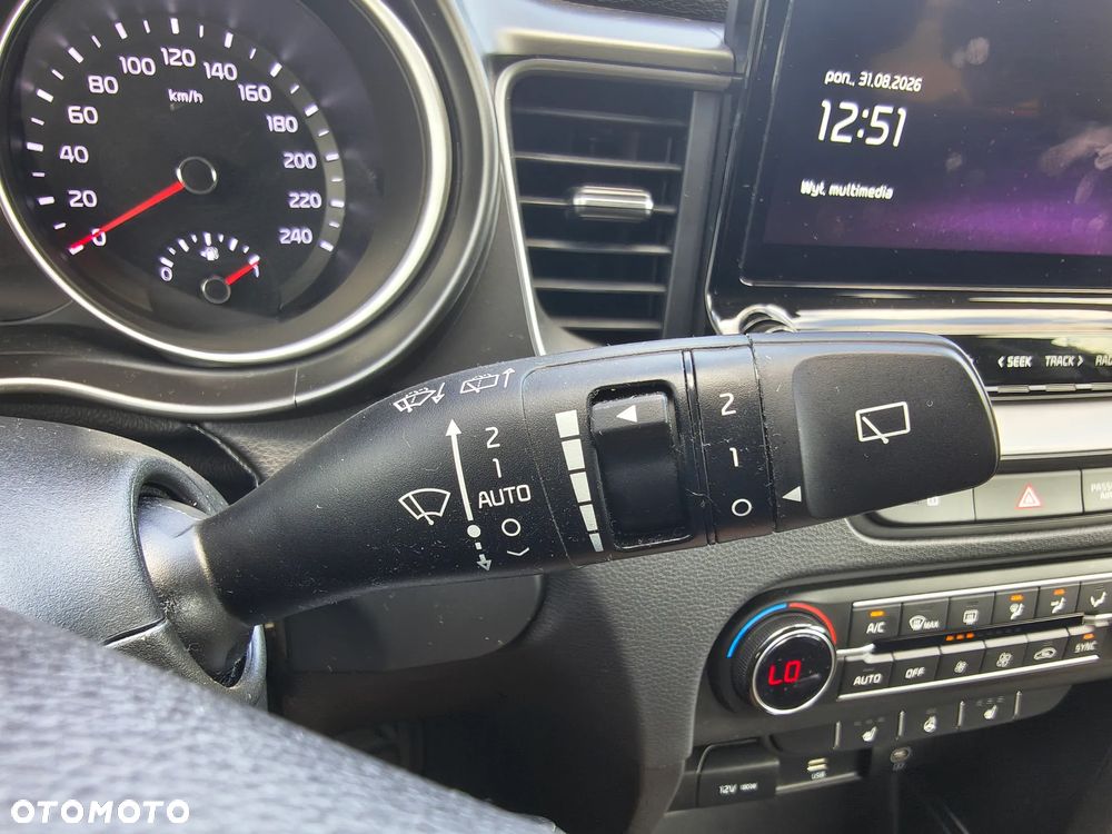 Kia XCeed 1.5 T-GDI M - 26