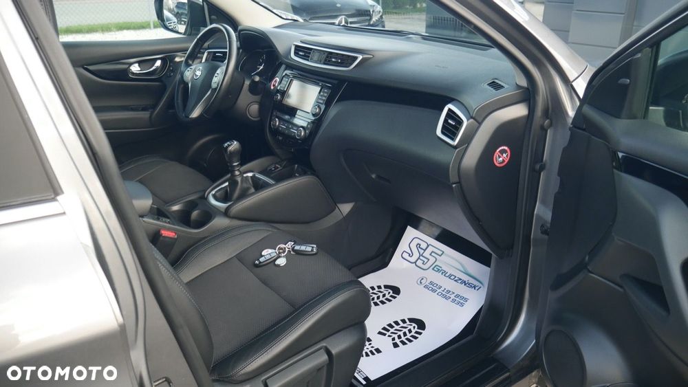 Nissan Qashqai - 15