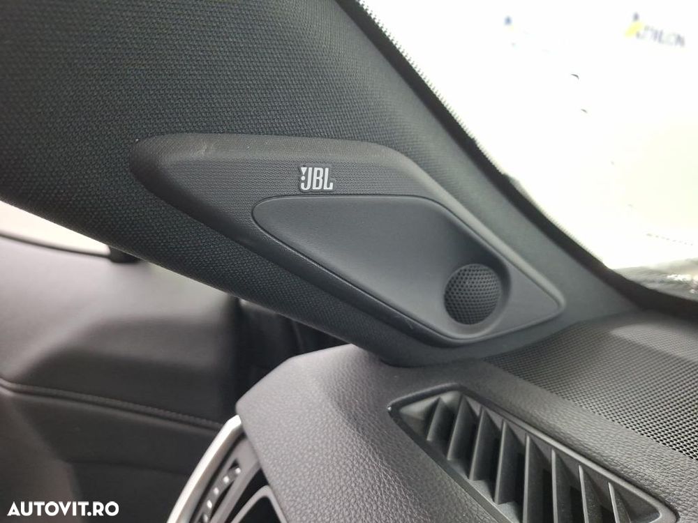 Toyota RAV4 2.5 4x4 Hybrid Black Edition - 10