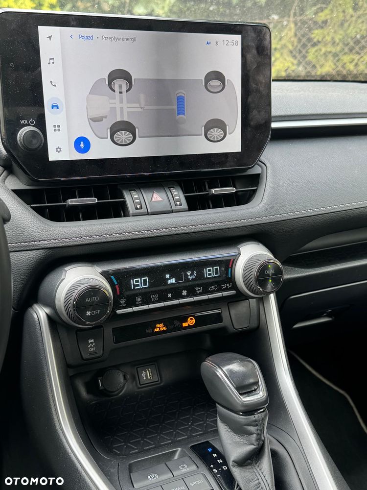 Toyota RAV4 2.5 Hybrid Comfort 4x2 - 11