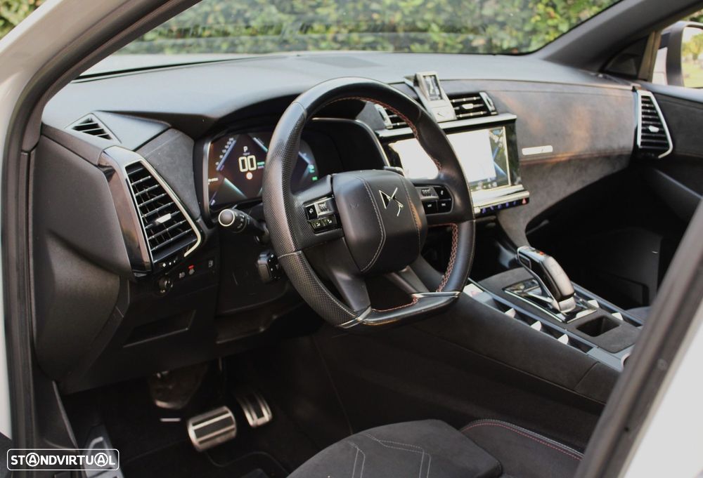 DS DS7 Crossback E-Tense Performance Line EAT8 - 4