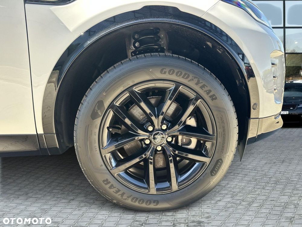 Land Rover Discovery Sport - 8
