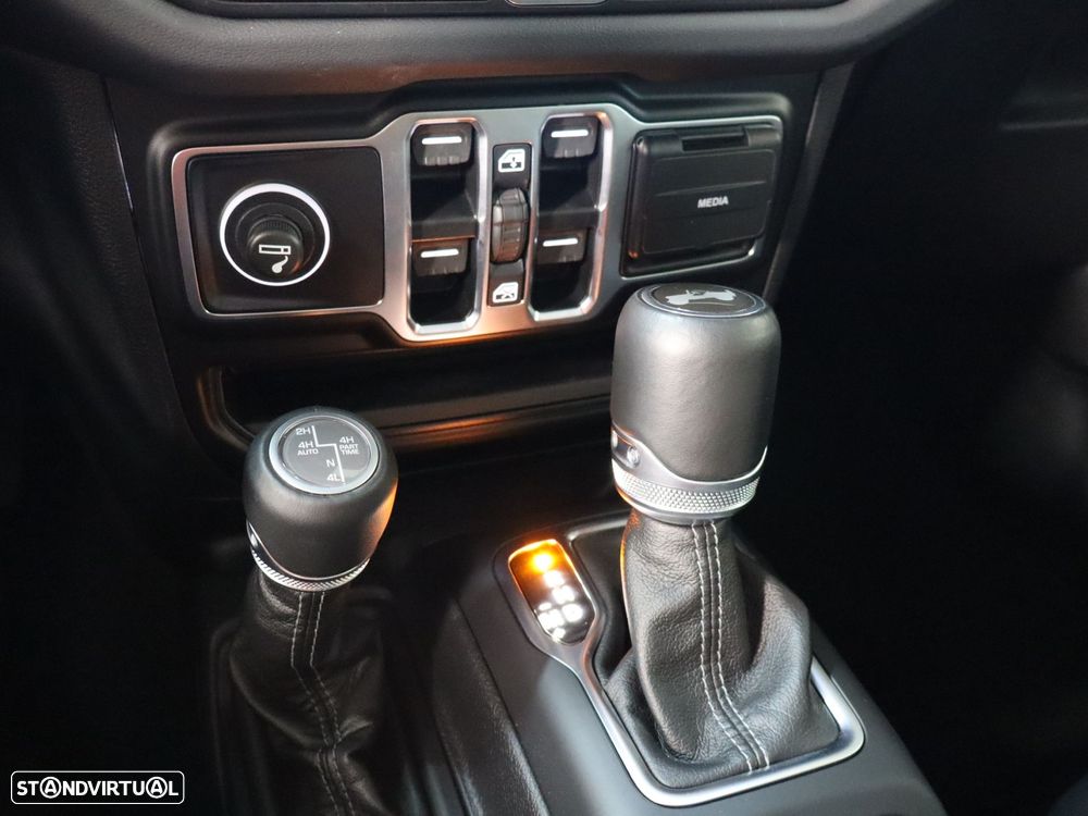 Jeep Wrangler Unlimited 2.0 TG 4xe Sahara - 25