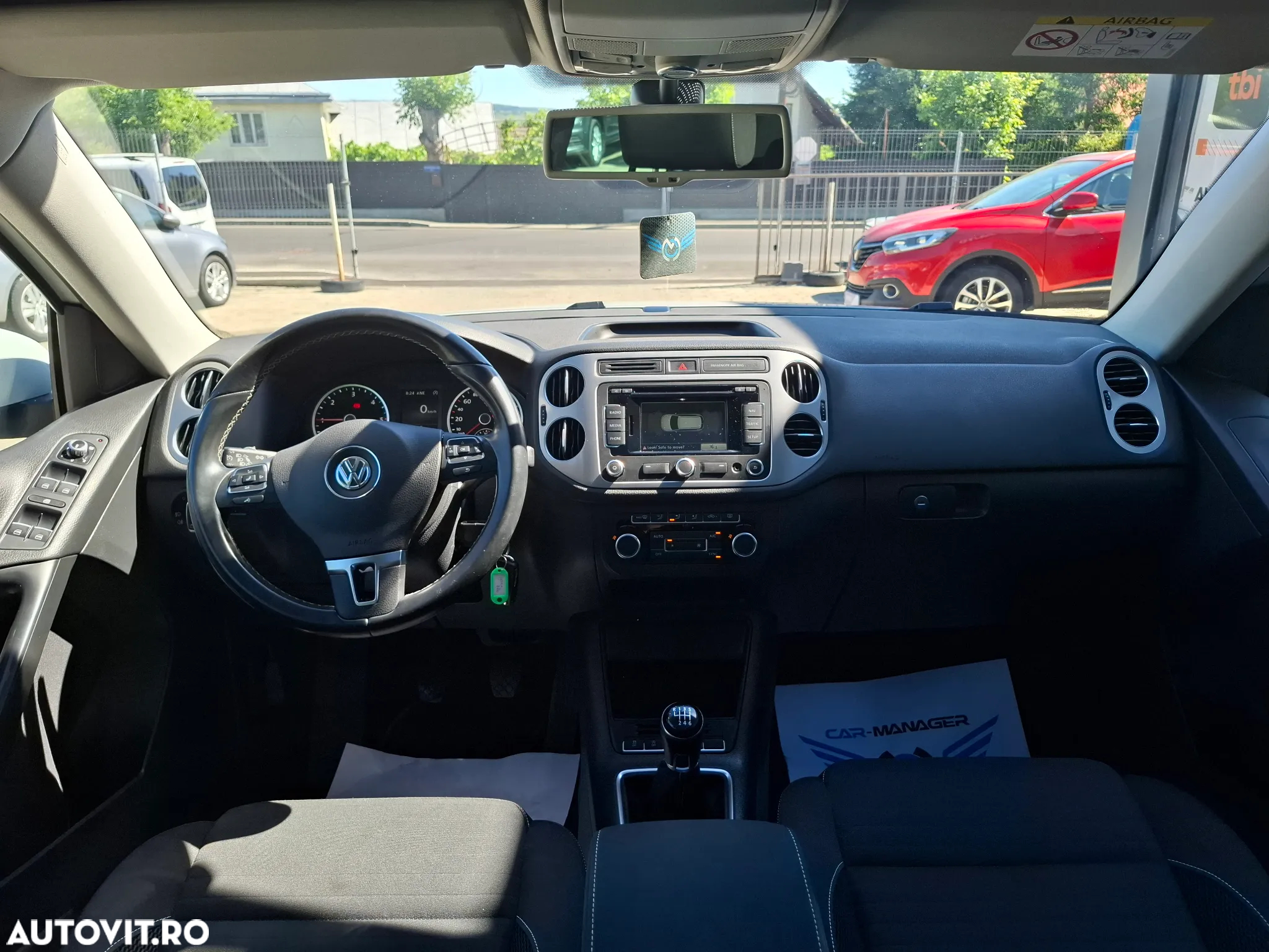 Volkswagen Tiguan 2.0 TDI DPF BlueMotion Technology Cup Sport & Style - 8