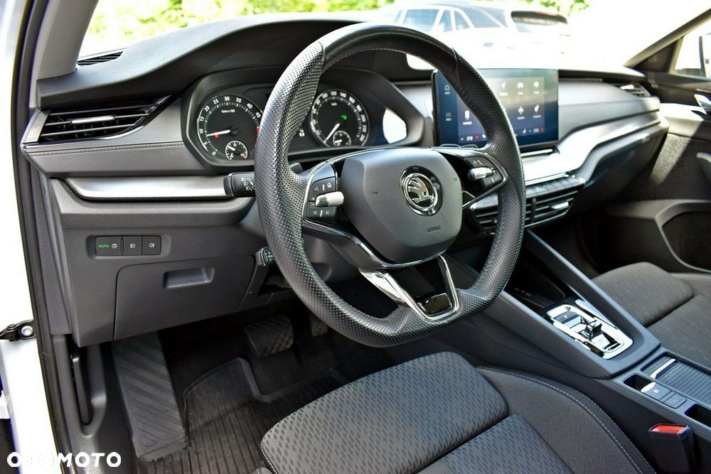 Skoda Octavia 2.0 TDI Ambition DSG - 10