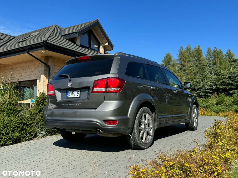 Fiat Freemont 2.0 Multijet 16V DPF Automatik Allrad Urban - 8