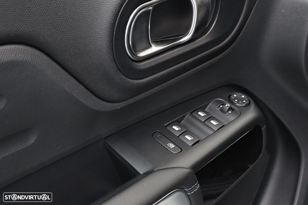 Citroën C5 Aircross 1.2 PureTech Feel Pack - 26