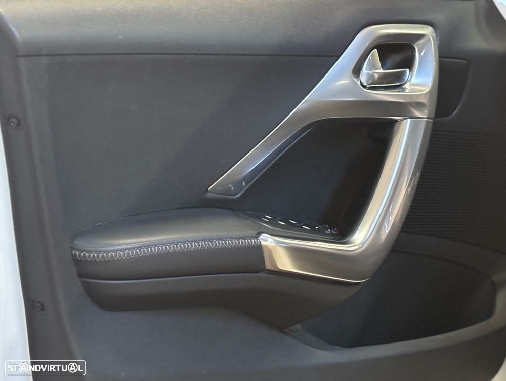 Peugeot 2008 PureTech 110 Stop&Start EAT6 Crossway - 27