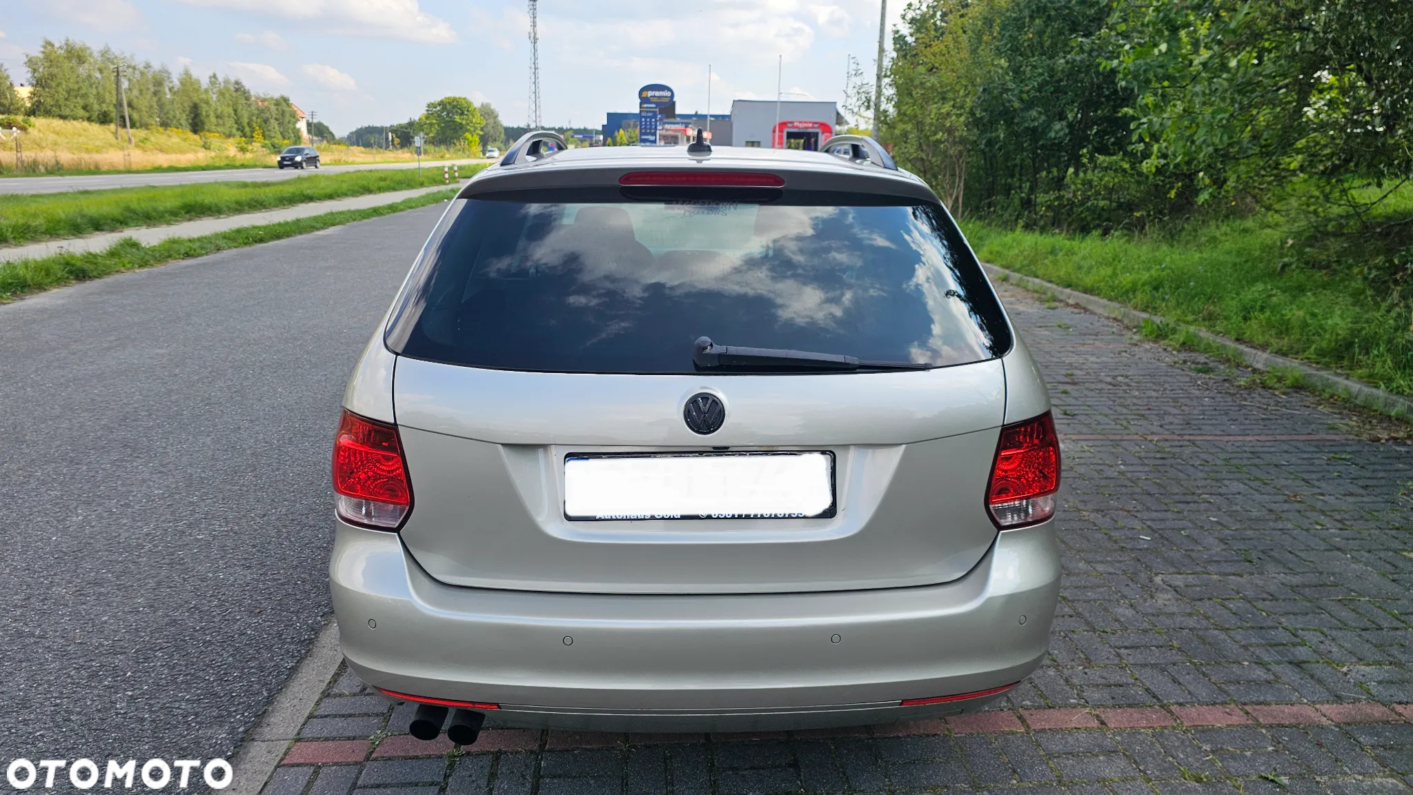 Volkswagen Golf - 12