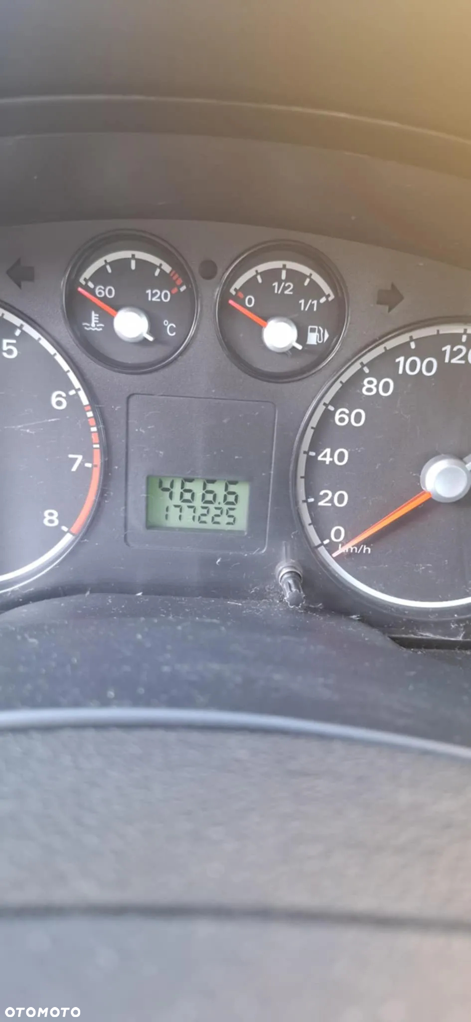 Ford Focus - 12