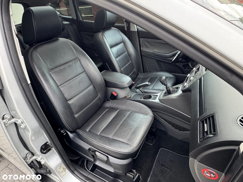 Ford Kuga 2.0 TDCi 4x4 Titanium - 16