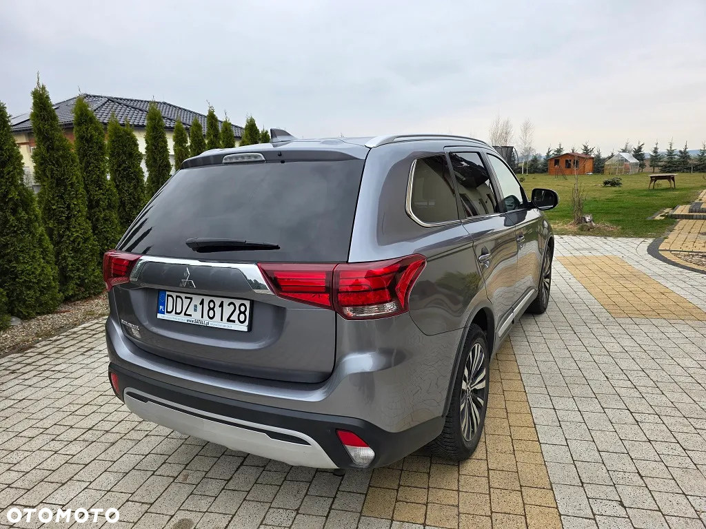 Mitsubishi Outlander 2.0 Intense 2WD CVT - 3