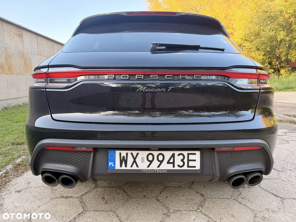Porsche Macan 2023 photo 2