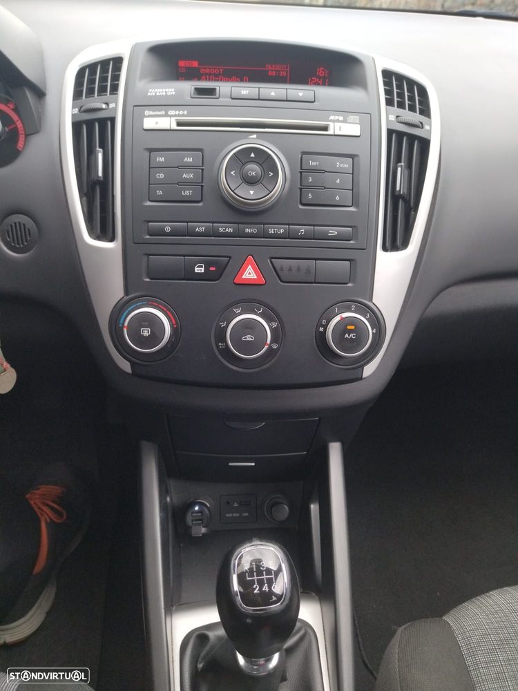Kia Ceed SW - 24