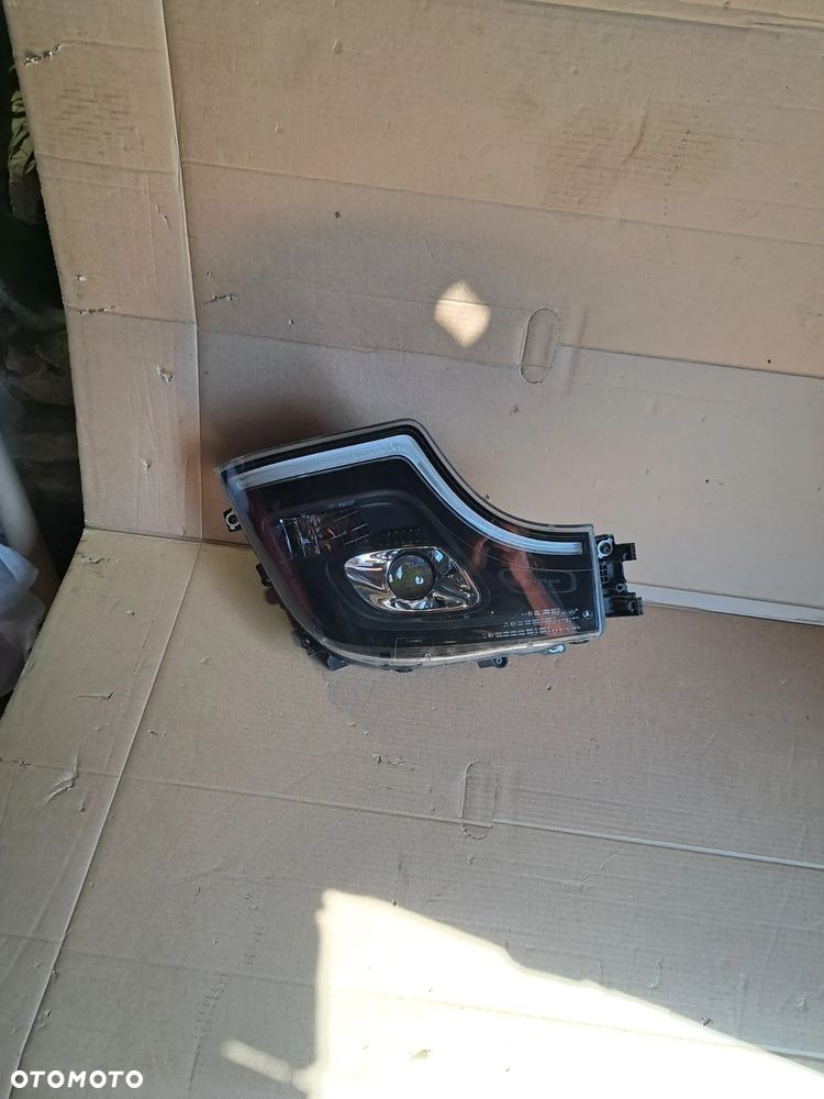 Lampa przednia prawa Mercedes Actros MP5 MP-5 Full Led A9618200959 Reflektor prawy przód przedni Mercedes Actros MP5 MP-5 Full Led A9618200959 - 3