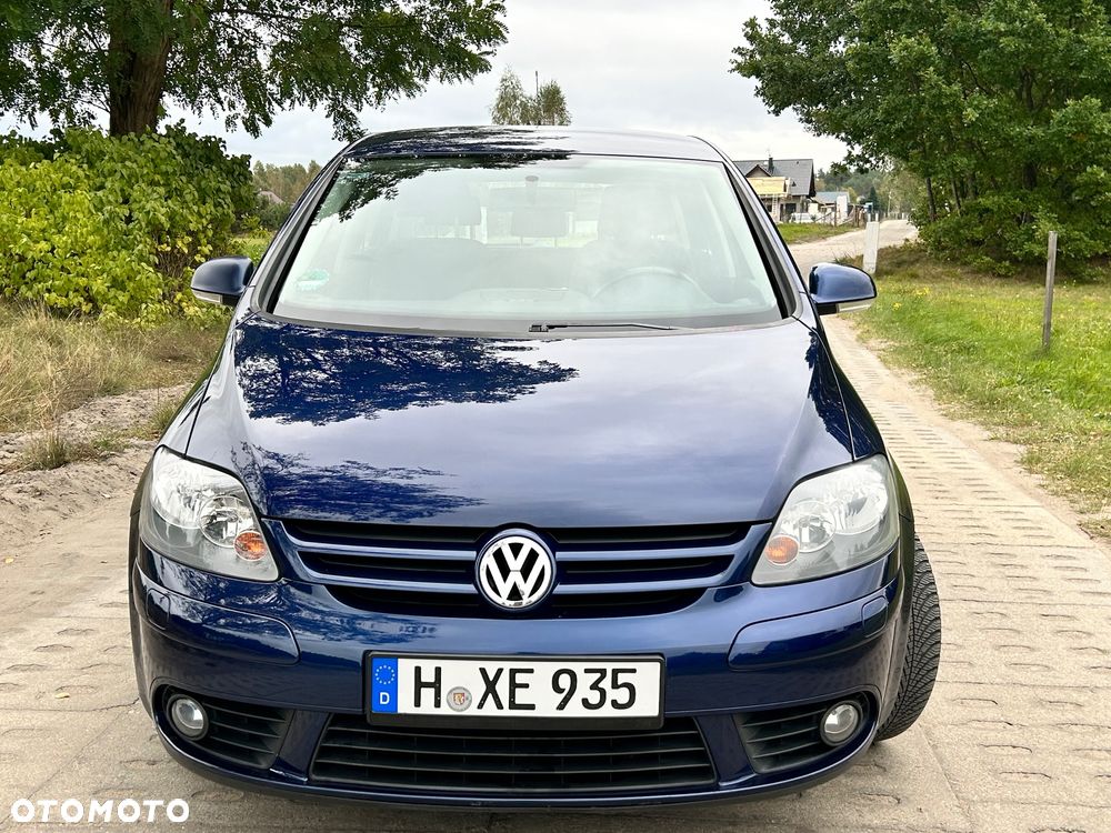 Volkswagen Golf Plus 1.9 TDI Comfortline DSG - 12