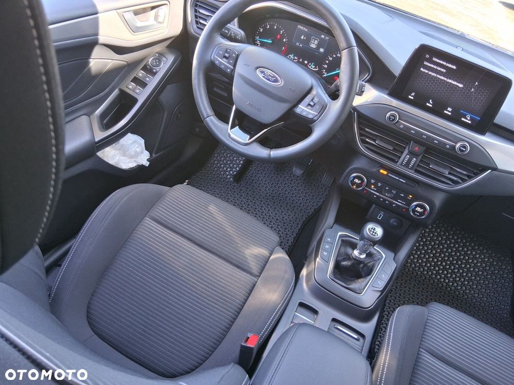 Ford Focus 1.5 EcoBoost Titanium - 20
