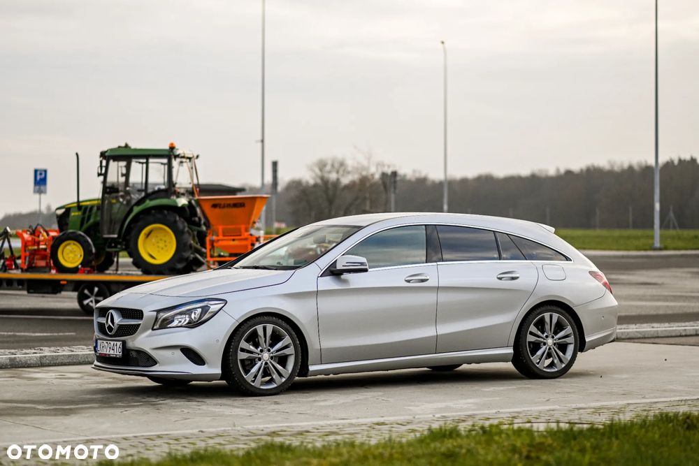 Mercedes-Benz CLA 180 7G-DCT Peak Edition - 9