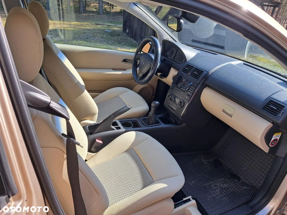 Mercedes-Benz Klasa A 150 - 4