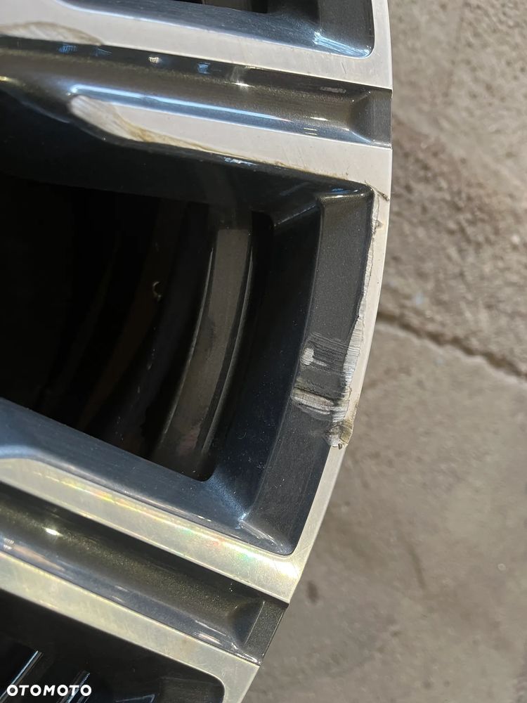 Felga BMW X5 X6 5x112 G05 G06 10,5 20 ET 40 8071997 1szt. - 2