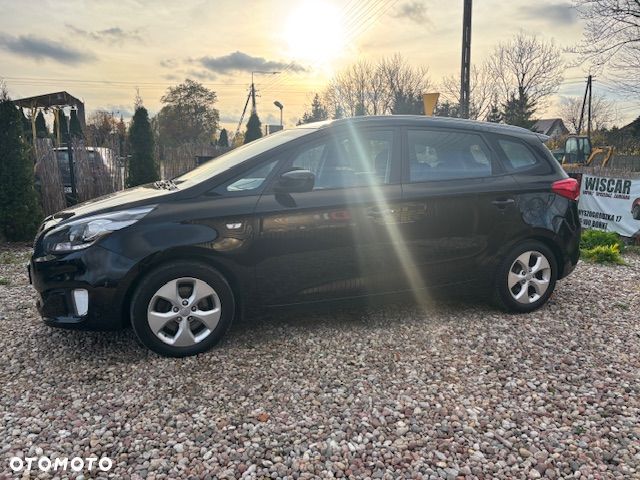 Kia Carens 1.7 CRDi Vision - 6