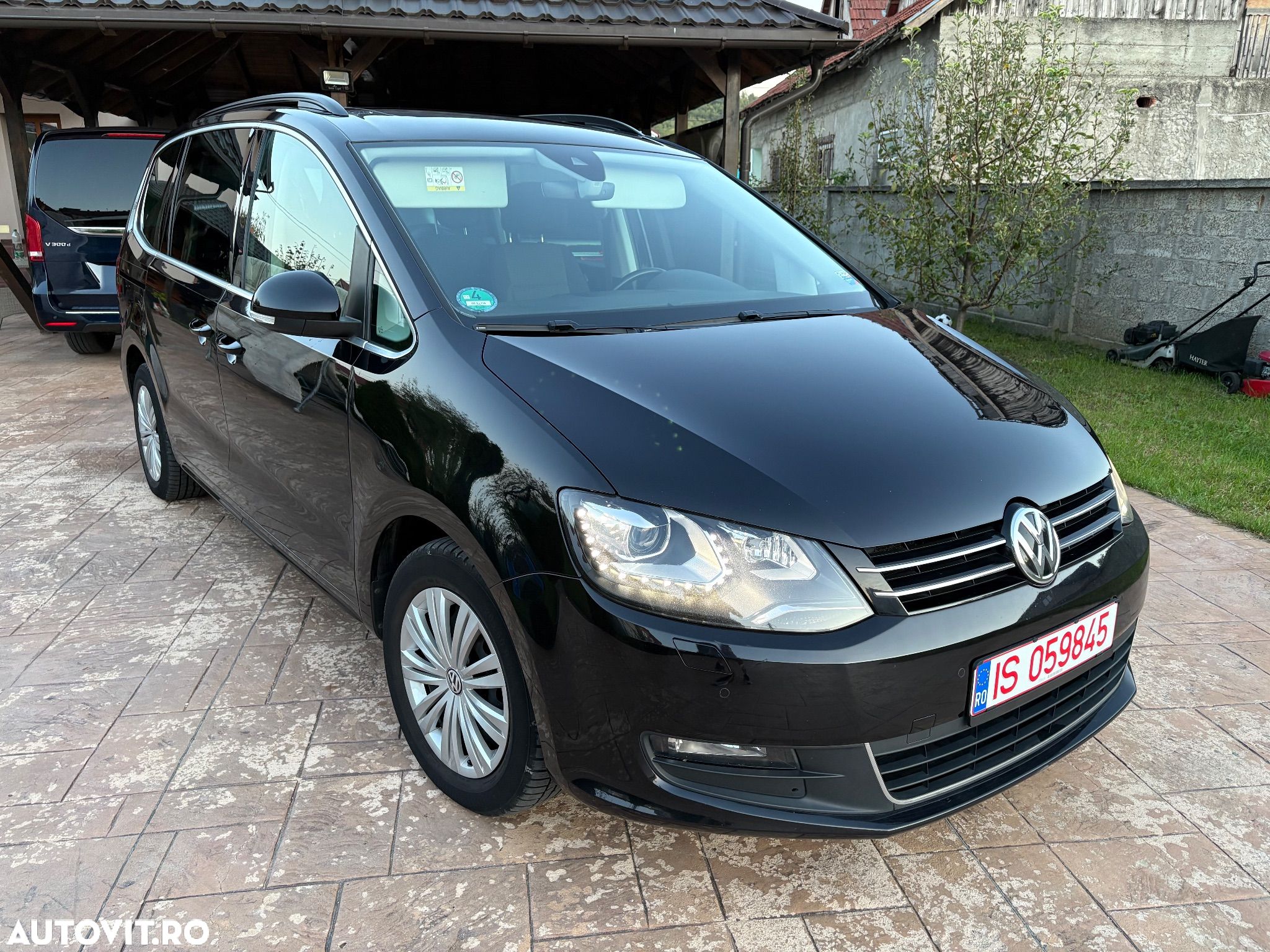 Volkswagen Sharan 2.0 TDI (BlueMotion Technology) Comfortline - 1