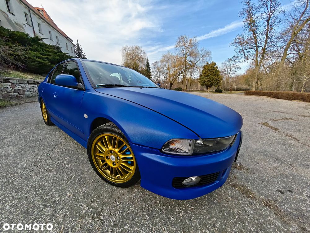 Mitsubishi Galant - 28