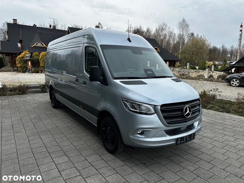 Mercedes-Benz Sprinter - 5