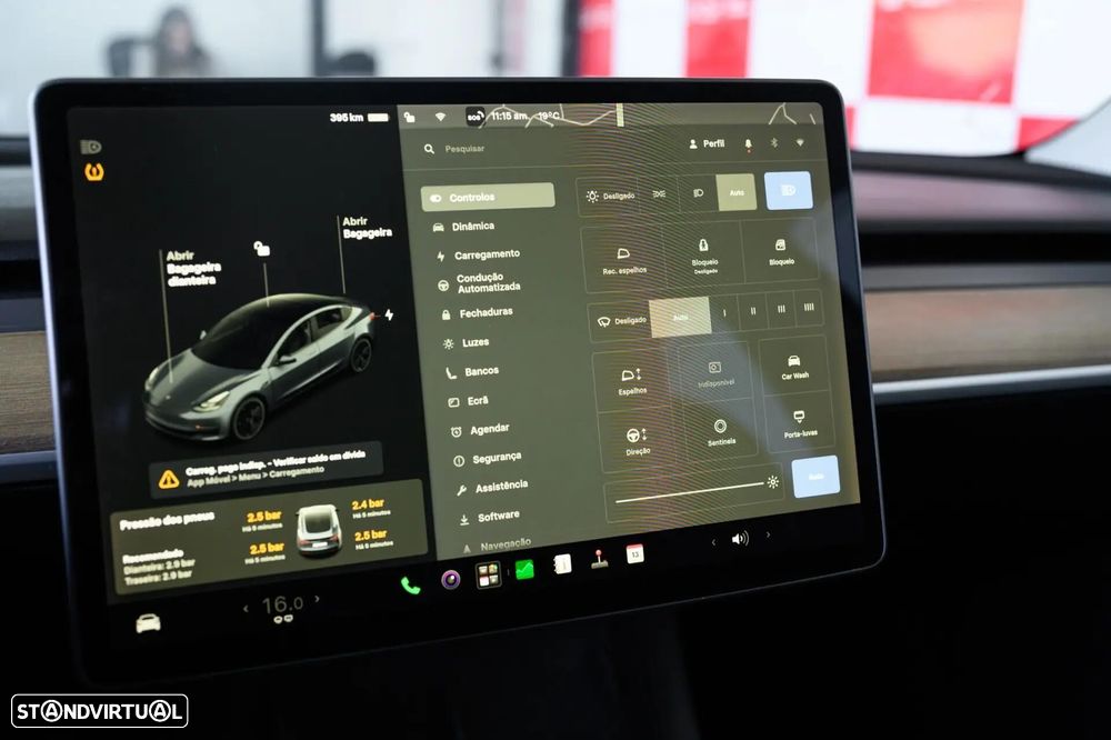 Tesla Model 3 Standard Range Plus RWD - 32