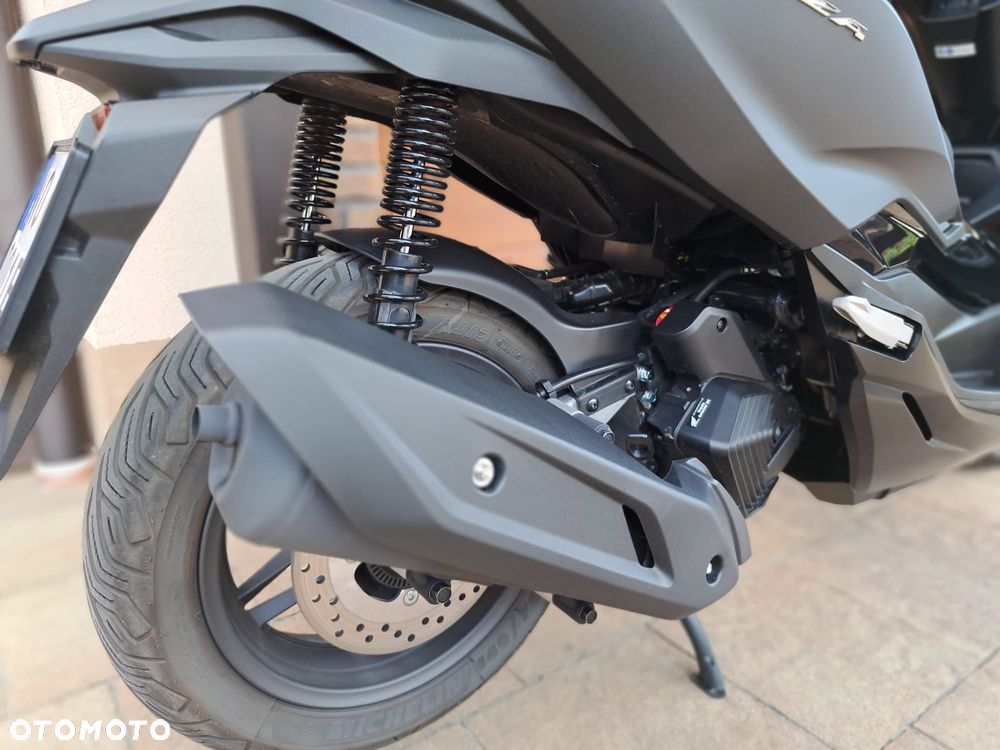 Honda NSS - 9