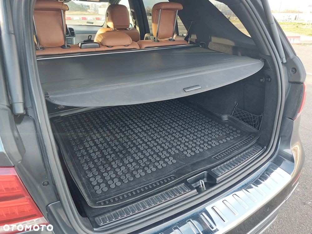 Mercedes-Benz GLE 250 d 4-Matic - 32