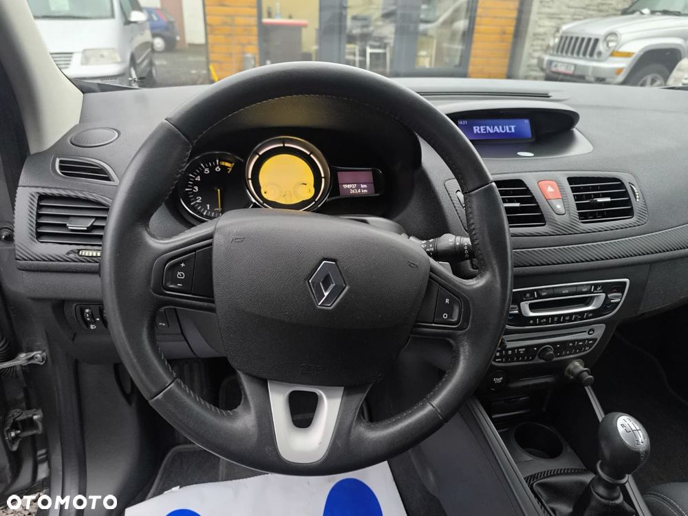 Renault Megane 1.6 16V Expression - 8