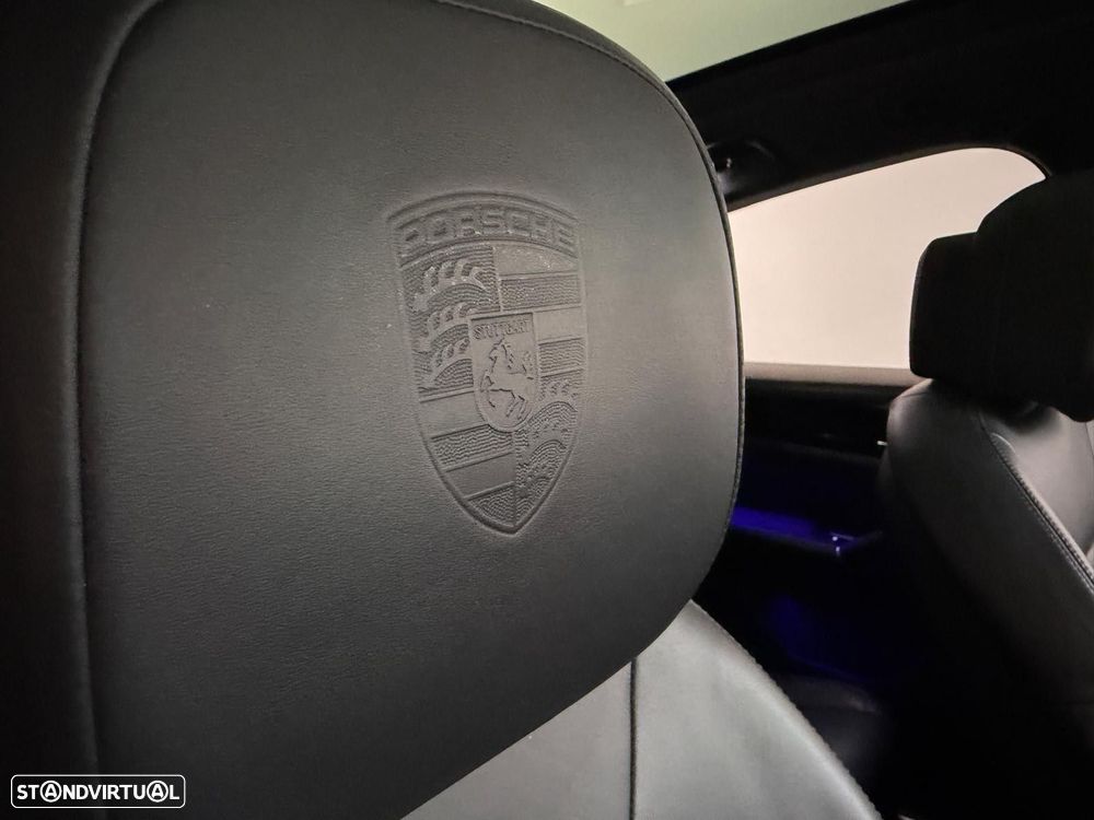 Porsche Cayenne Coupé E-Hybrid - 30