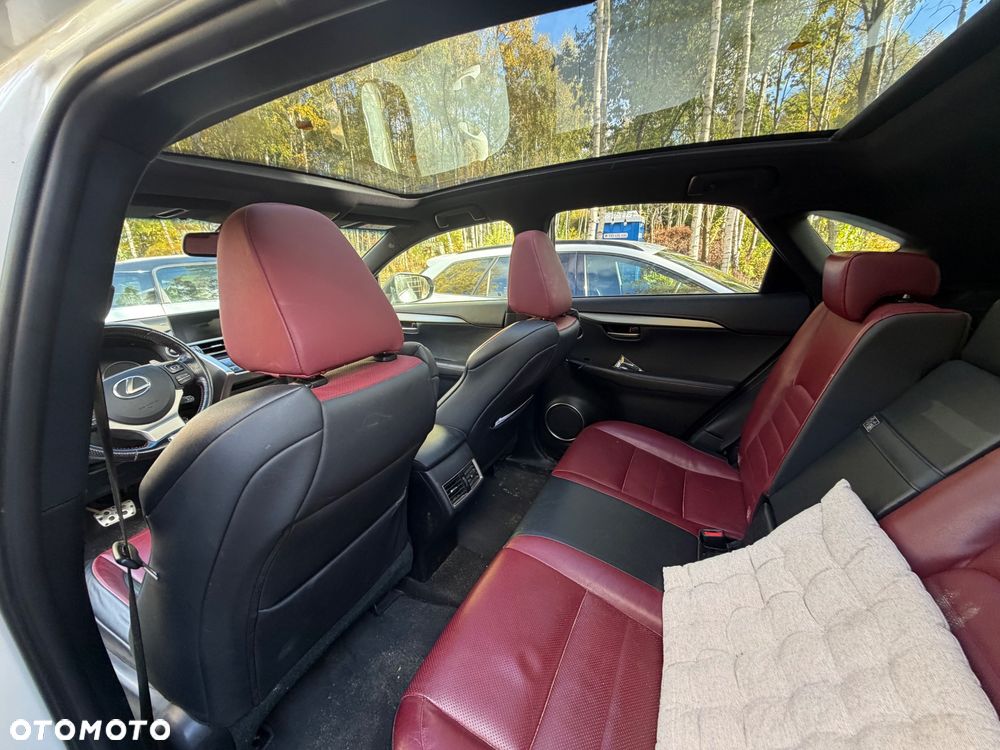 Lexus NX - 7