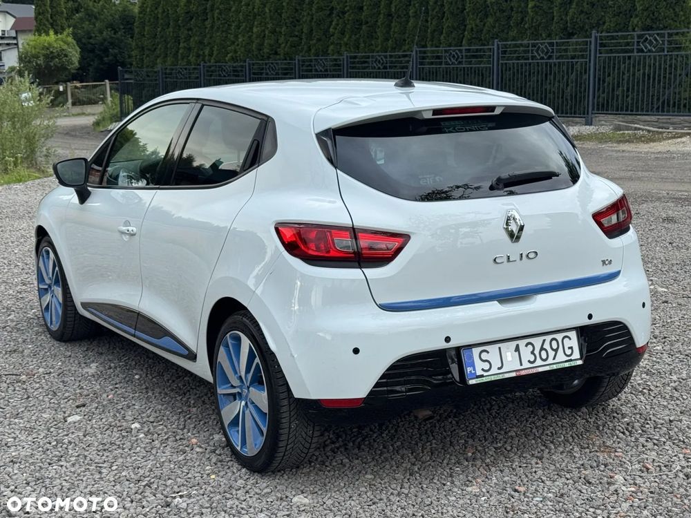 Renault Clio TCe 90 Luxe - 1