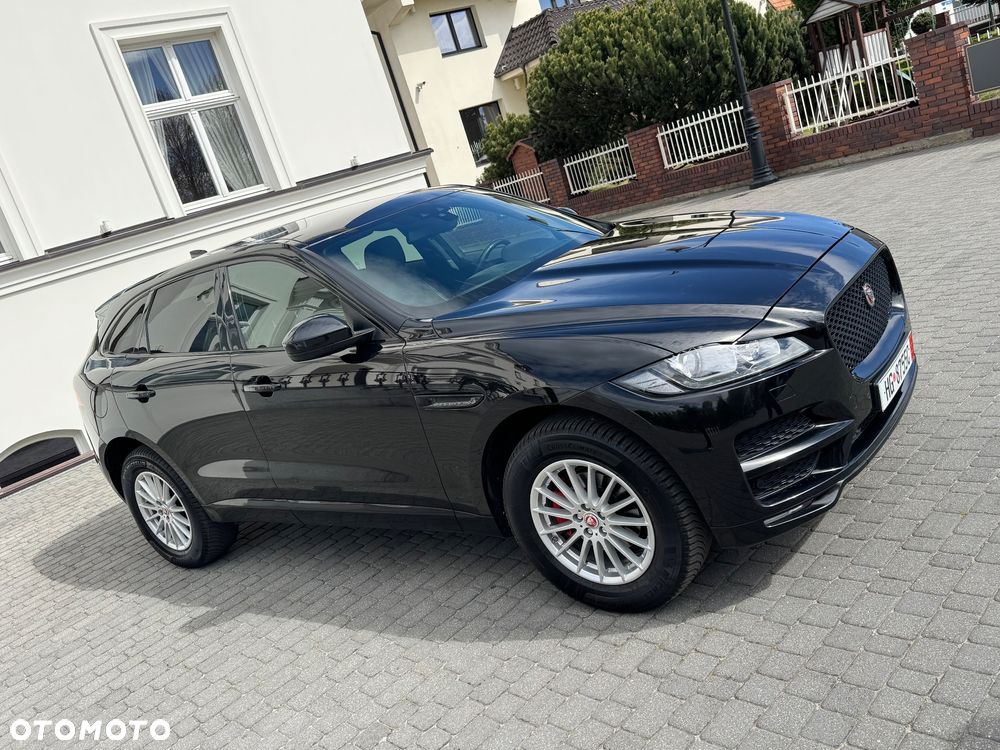 Jaguar F-Pace 20d AWD R-Sport - 6