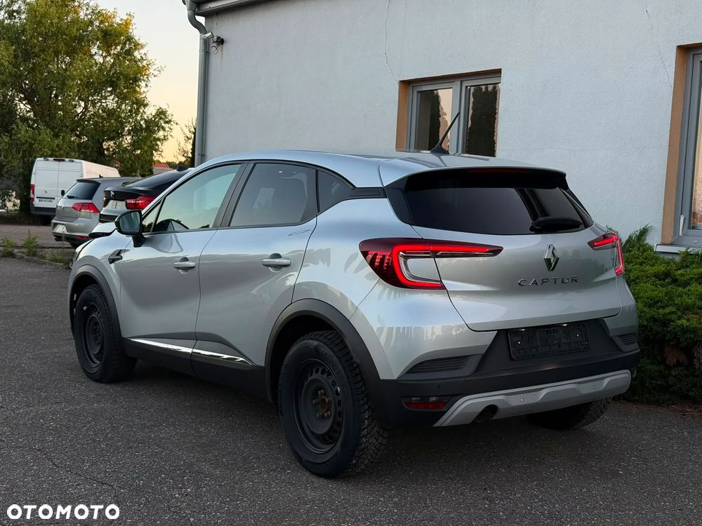 Renault Captur BLUE dCi 115 BUSINESS EDITION - 12