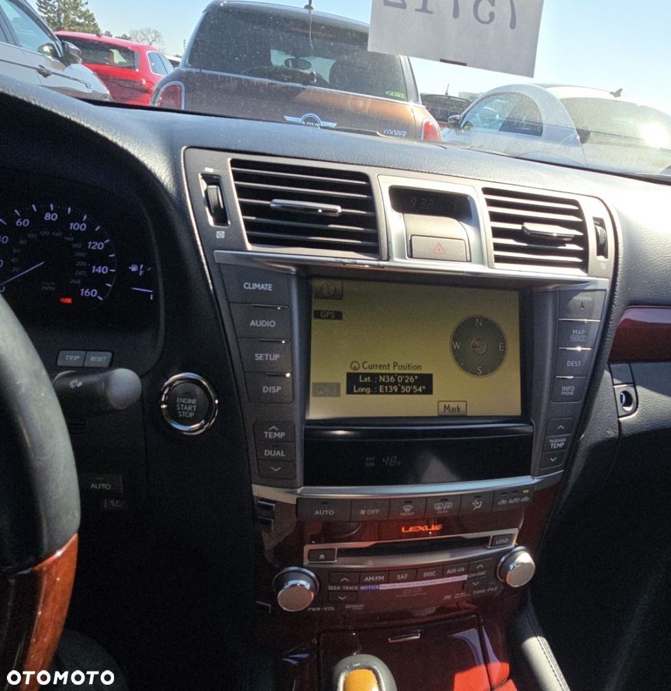 Lexus LS 460 Luxury Line - 9