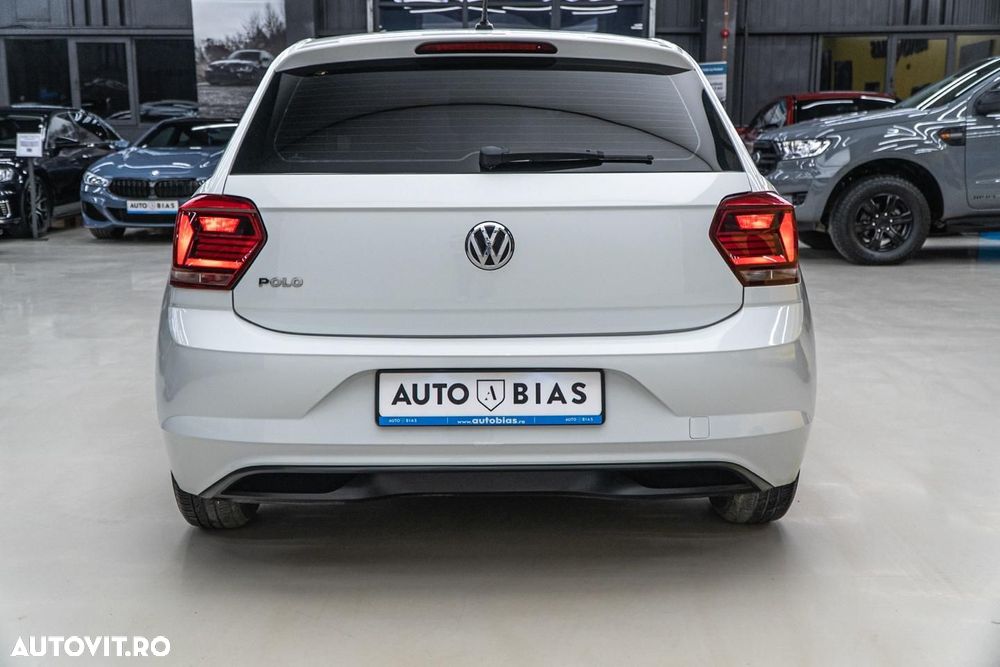 Volkswagen Polo 1.0 Comfortline - 23