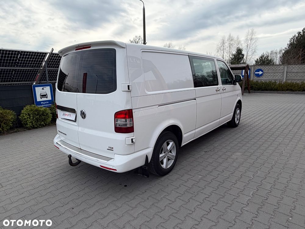 Volkswagen Transporter T5 - 15