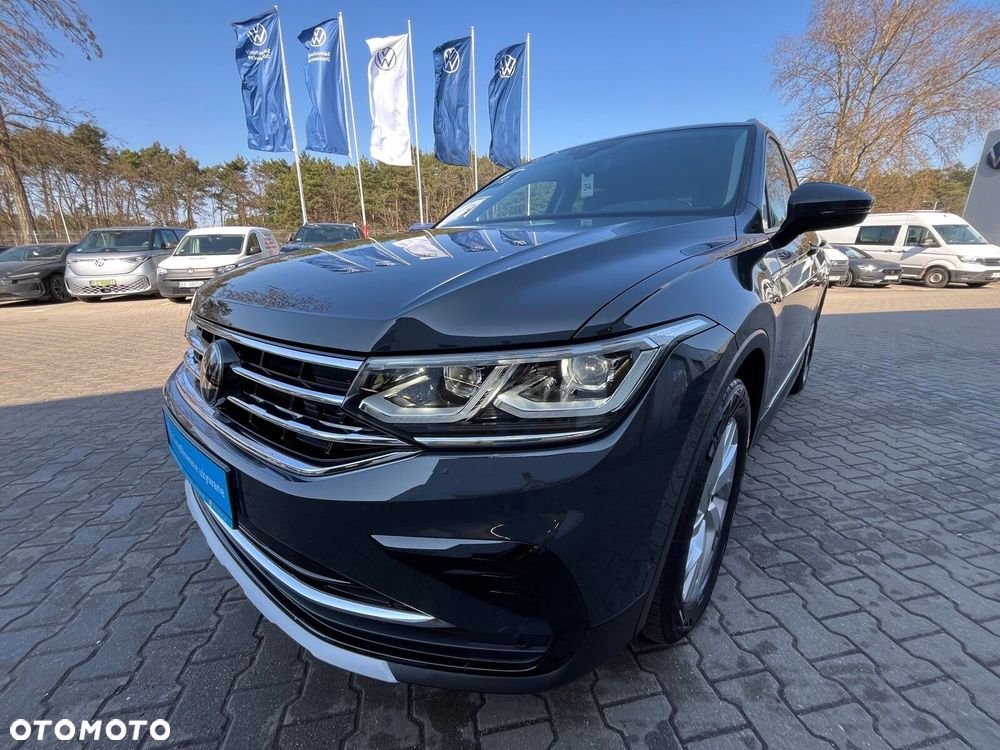 Volkswagen Tiguan - 10