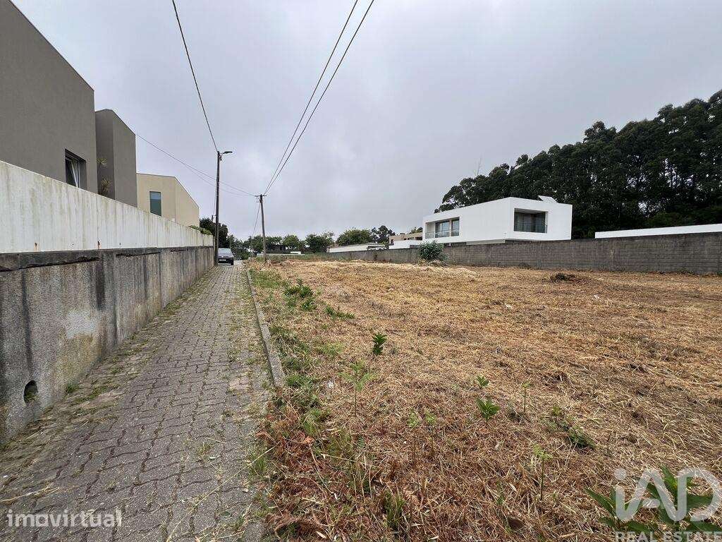 Terreno em Gulpilhares e Valadares - Grande imagem: 4/7